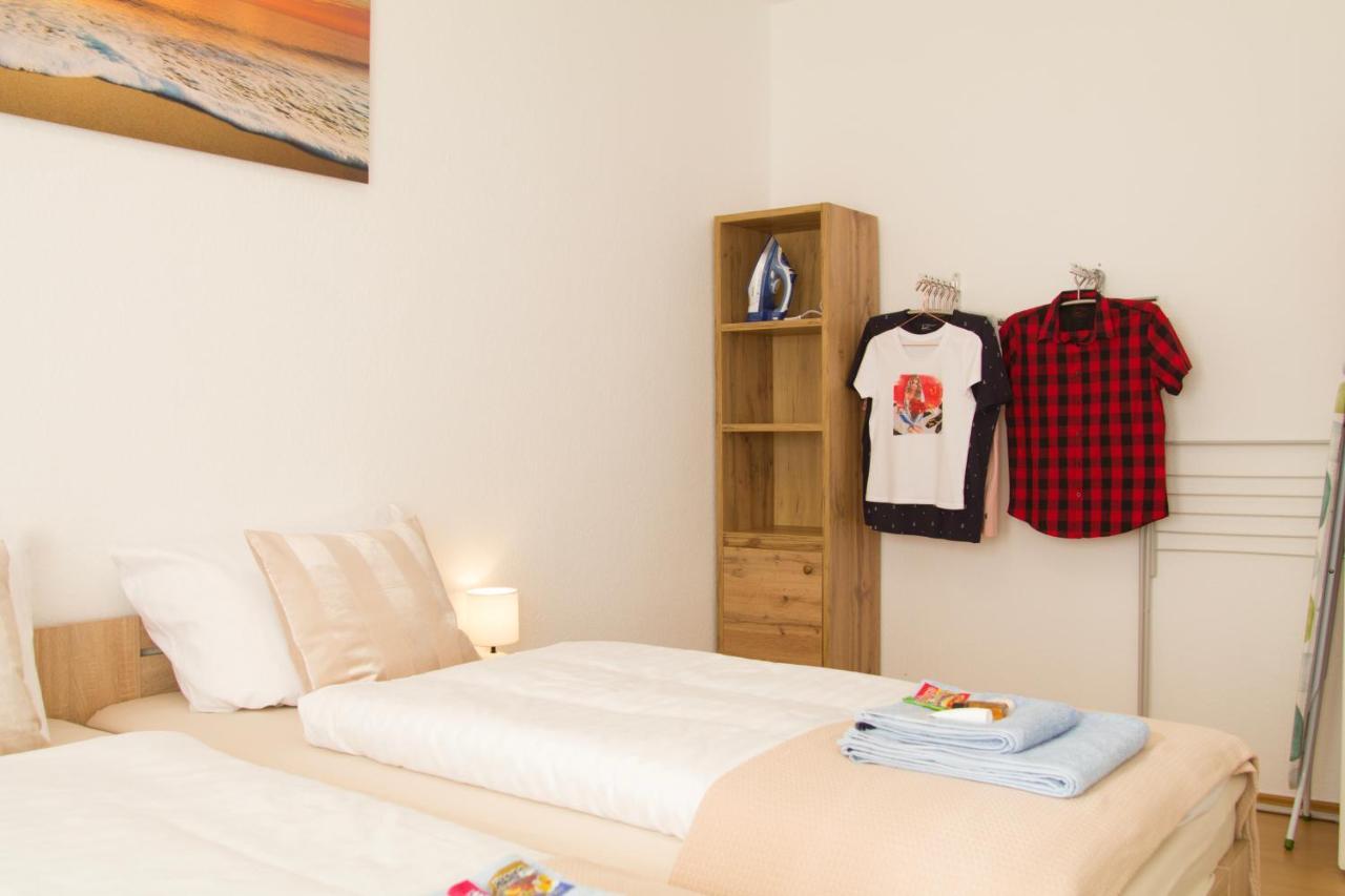 Ferienwohnung für 4, mitten in Solingen Exterior foto